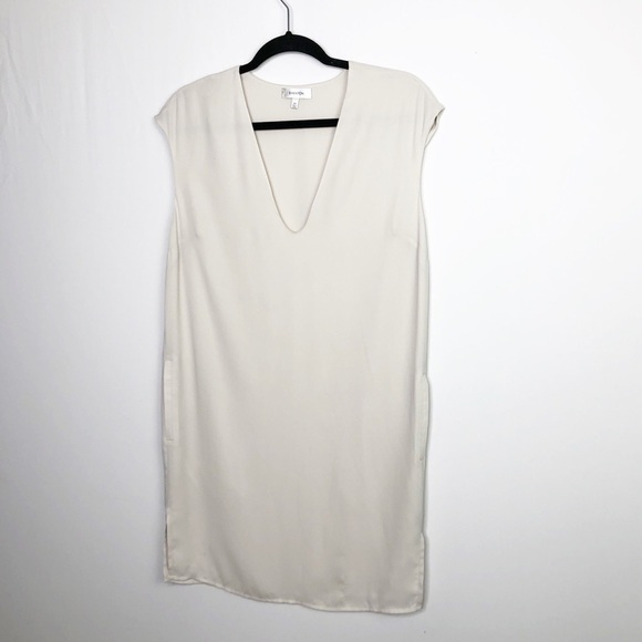BABATON V neck cream shift mini dress - Picture 3 of 9